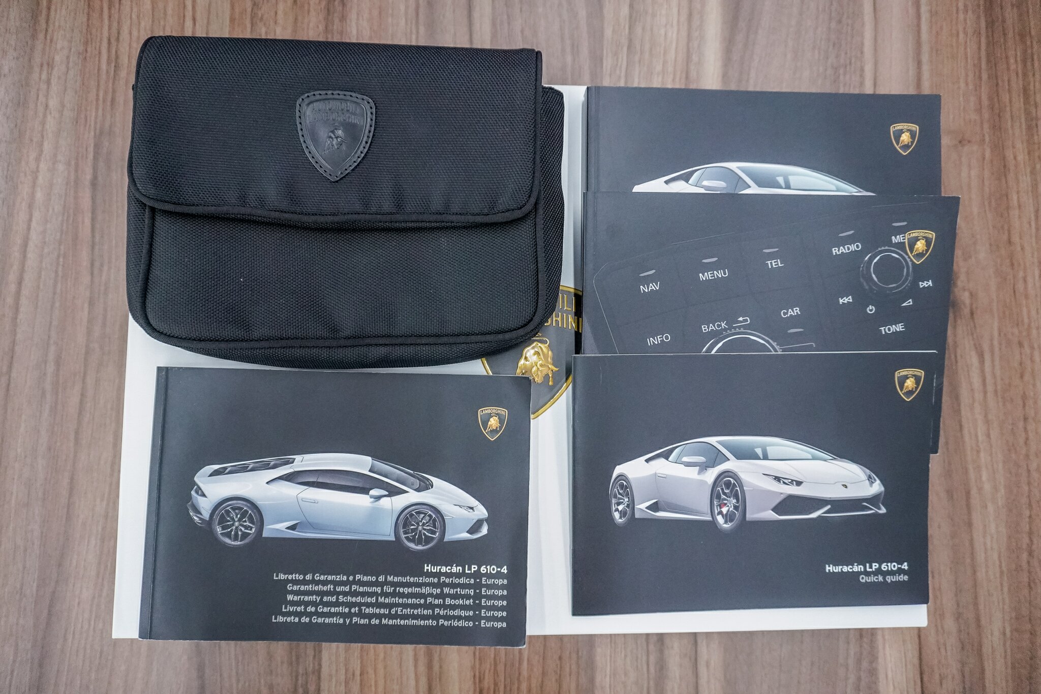2016 LAMBORGHINI HURACAN 724 LP 610-4 (AWD) 7 SP AUTOMATIC SEDAN