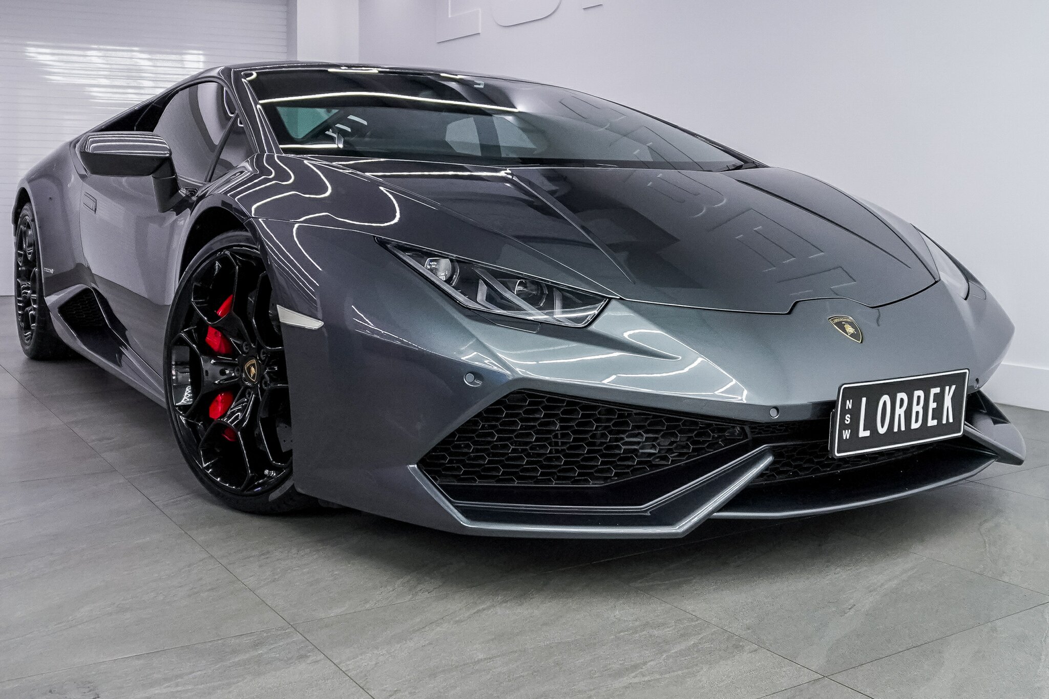 2016 LAMBORGHINI HURACAN 724 LP 610-4 (AWD) 7 SP AUTOMATIC SEDAN