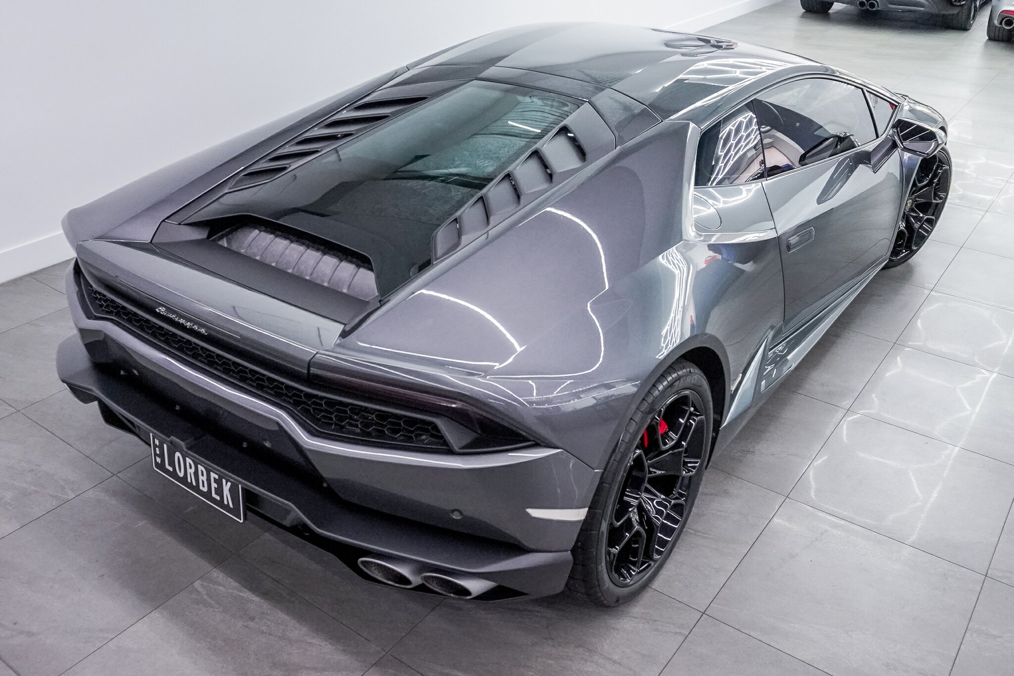 2016 LAMBORGHINI HURACAN 724 LP 610-4 (AWD) 7 SP AUTOMATIC SEDAN