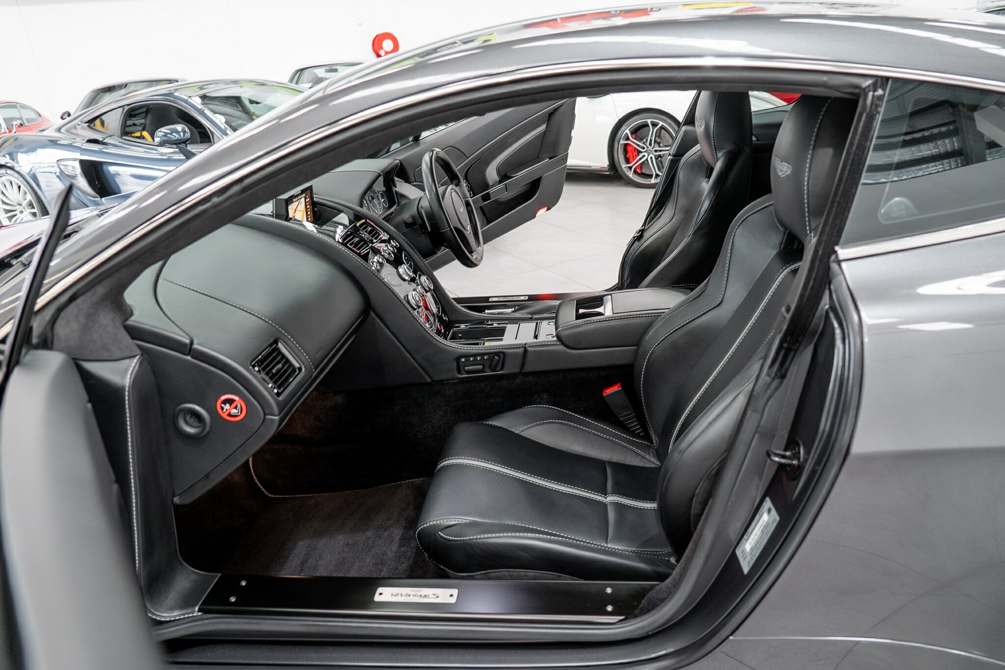 2016 ASTON MARTIN V12 MY16 VANTAGE S 7 SP SPORTSHIFT III 2D COUPE
