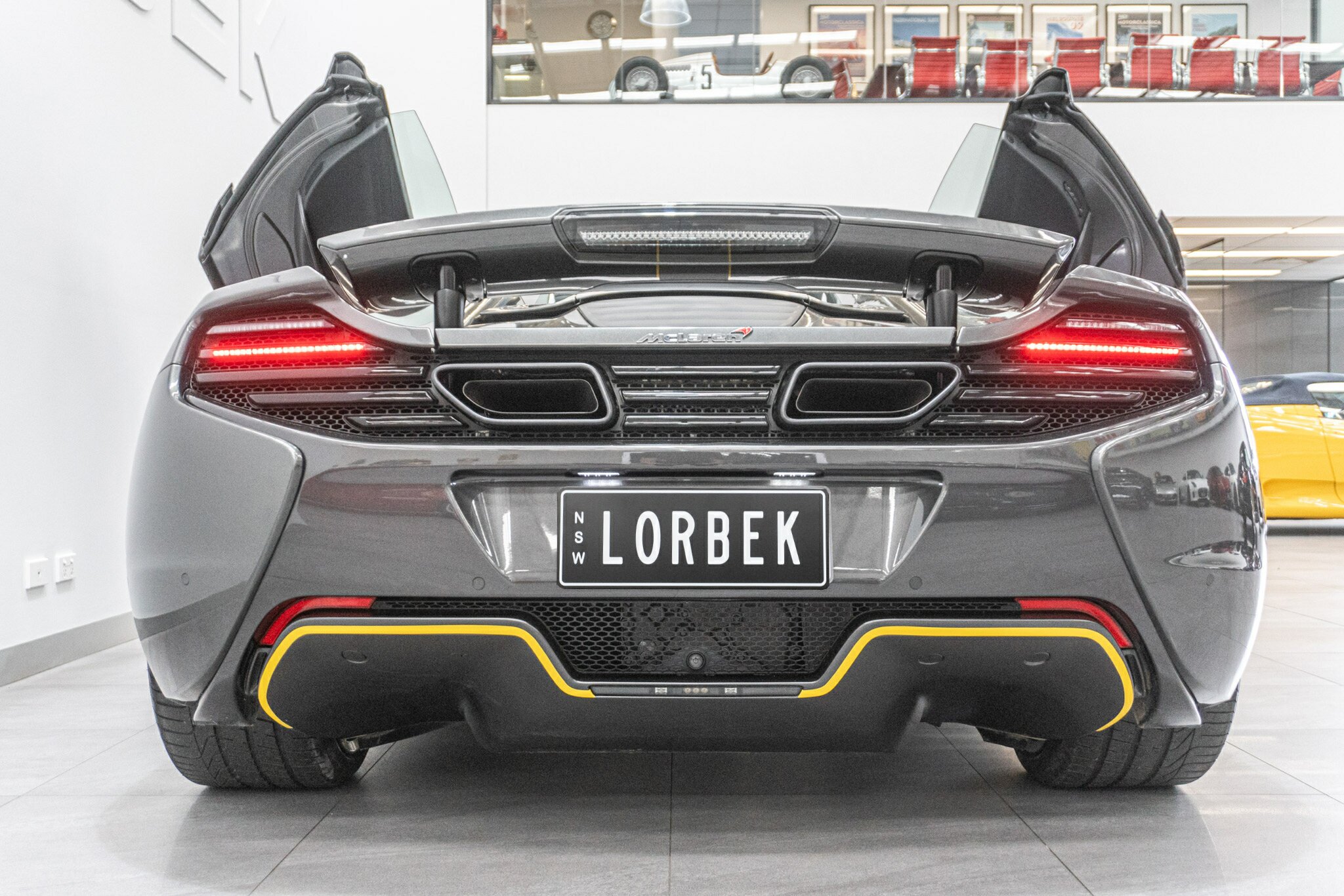 2016 MCLAREN 650S 7 SP AUTOMATIC 2D CONVERTIBLE