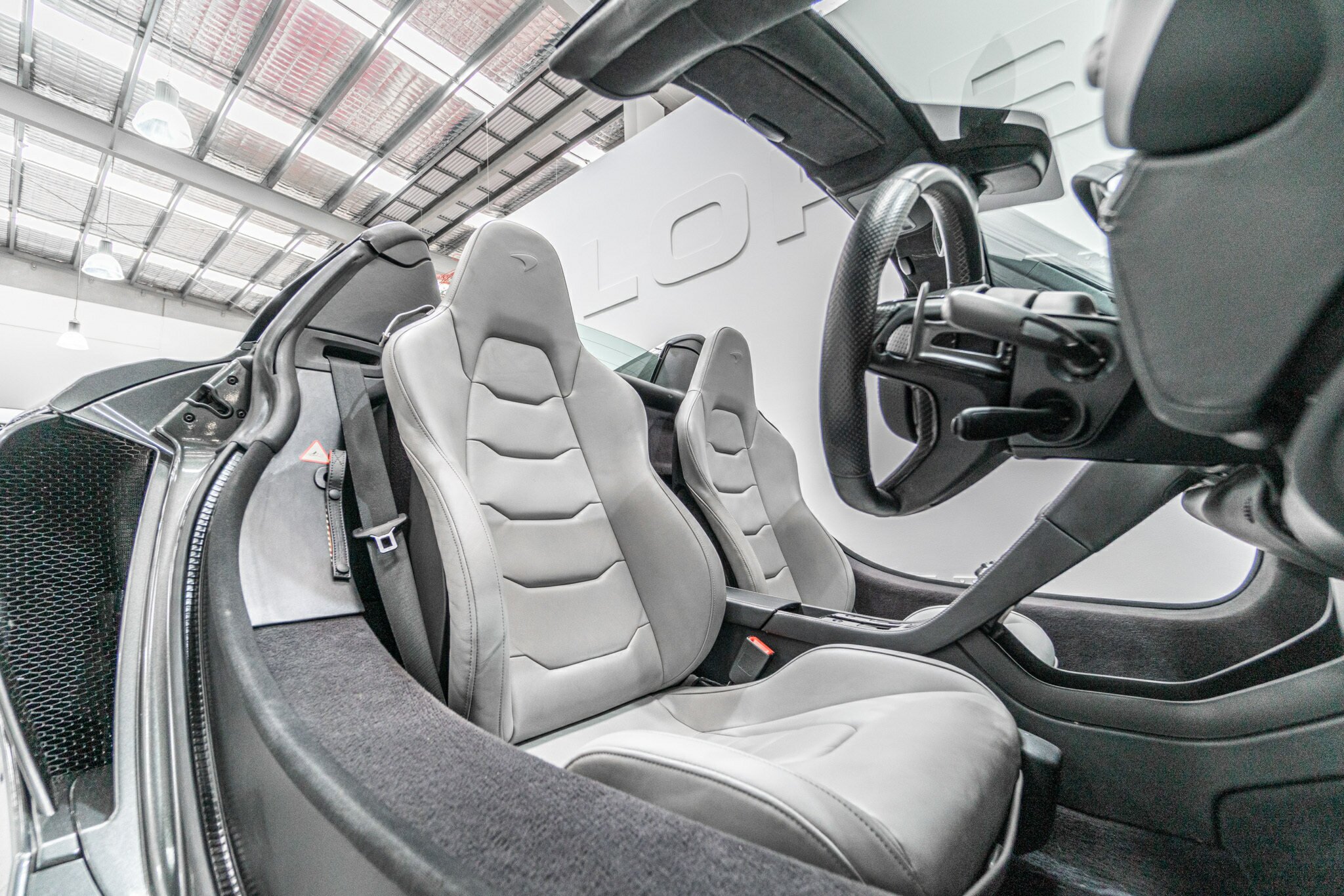 2016 MCLAREN 650S 7 SP AUTOMATIC 2D CONVERTIBLE