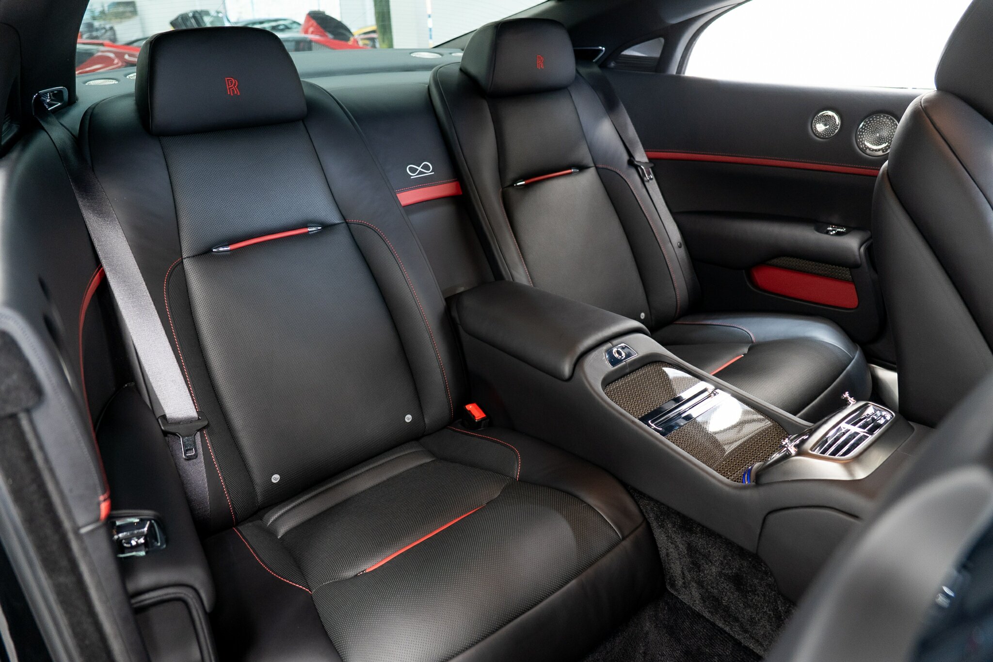 2019 ROLLS-ROYCE WRAITH 665C MY20 BLACK BADGE 8 SP AUTOMATIC SEDAN