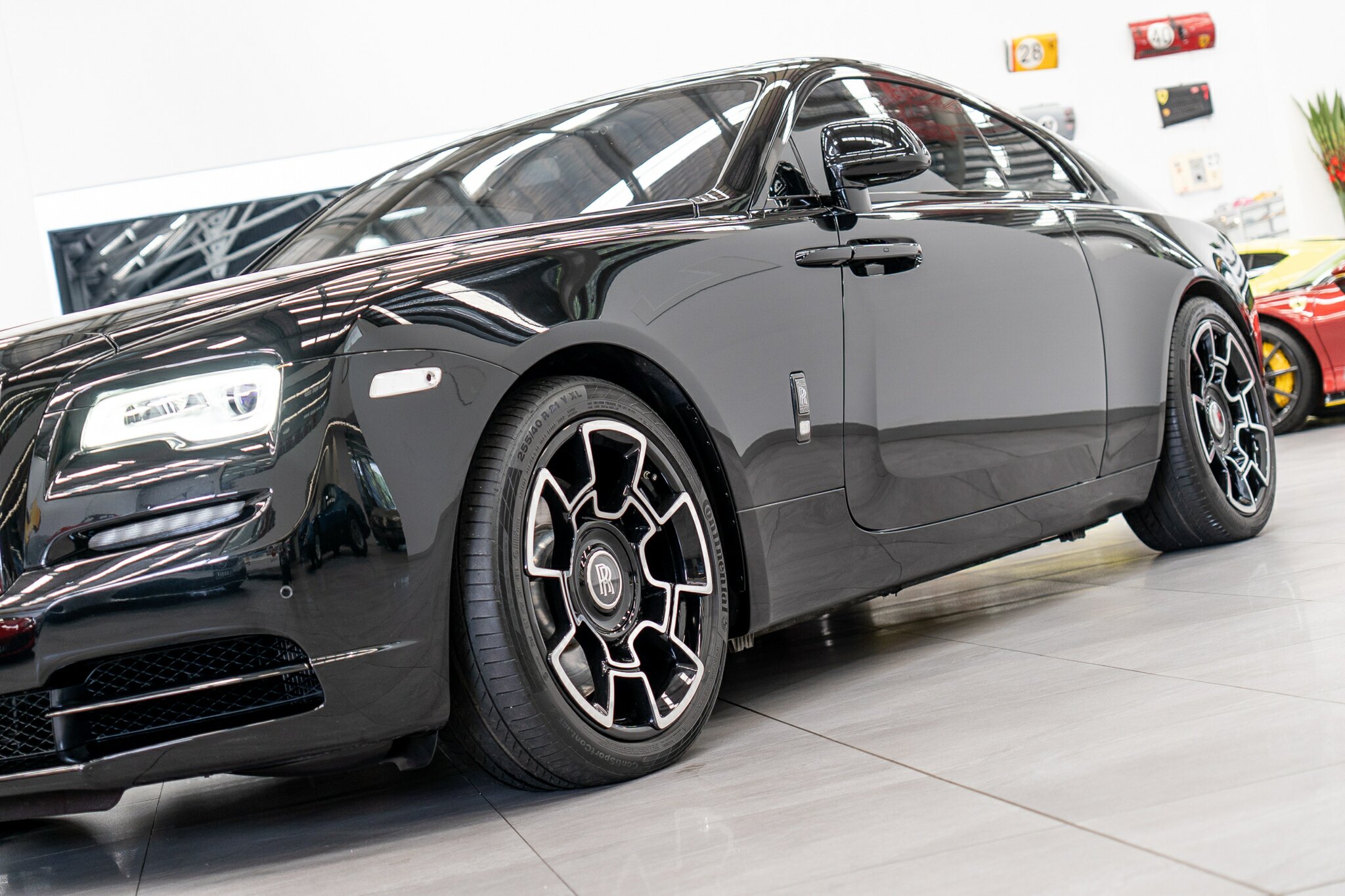 2019 ROLLS-ROYCE WRAITH 665C MY20 BLACK BADGE 8 SP AUTOMATIC SEDAN