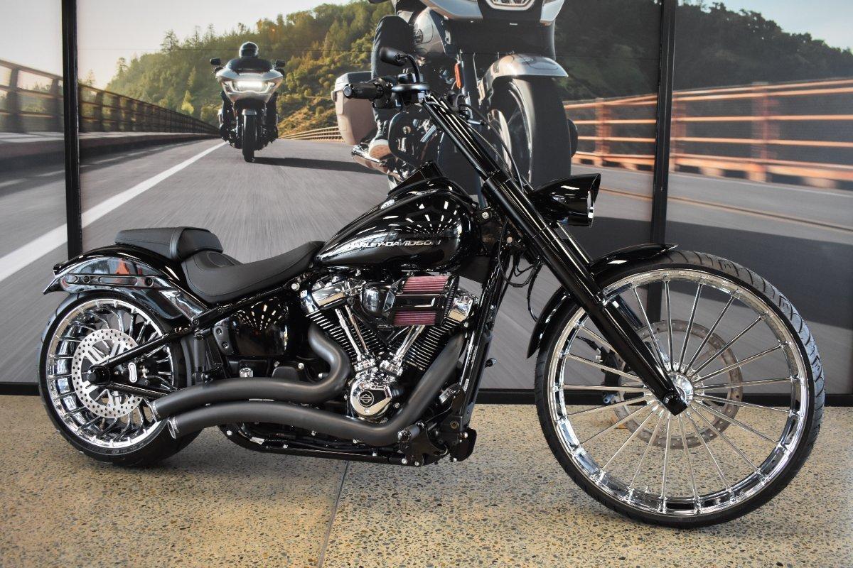 2025 HARLEY-DAVIDSON FXBR BREAKOUT (117) CRUISER