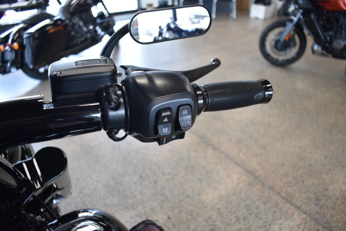 2025 HARLEY-DAVIDSON FXBR BREAKOUT (117) CRUISER