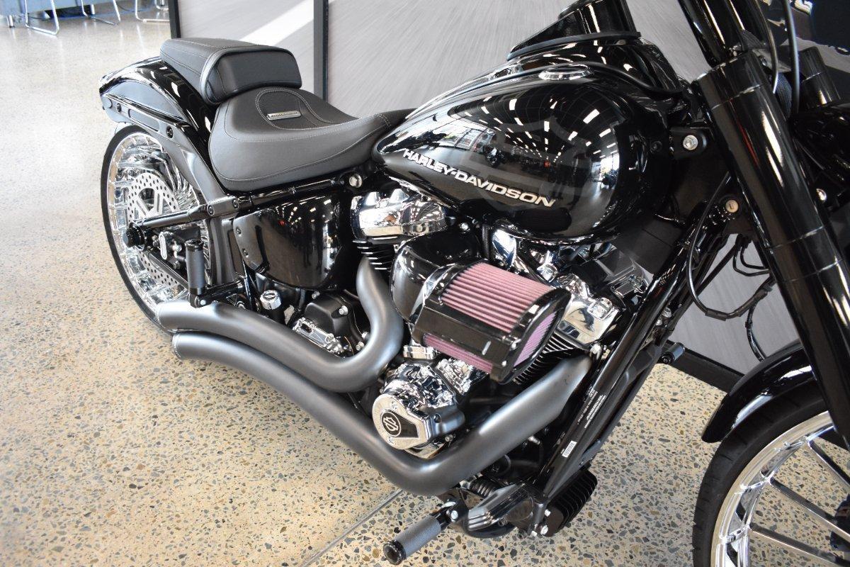 2025 HARLEY-DAVIDSON FXBR BREAKOUT (117) CRUISER