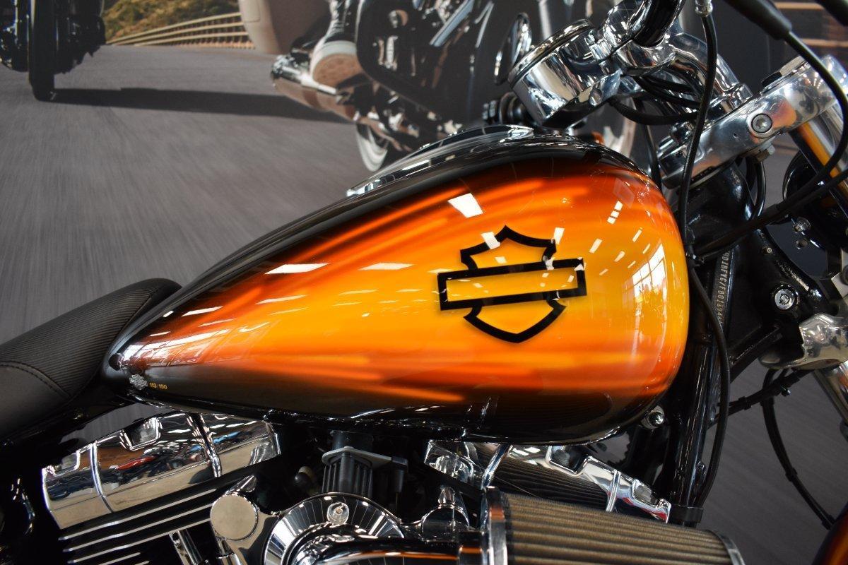 2015 HARLEY-DAVIDSON FXSB SOFTAIL BREAKOUT CRUISER