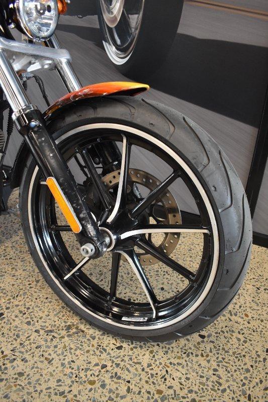 2015 HARLEY-DAVIDSON FXSB SOFTAIL BREAKOUT CRUISER