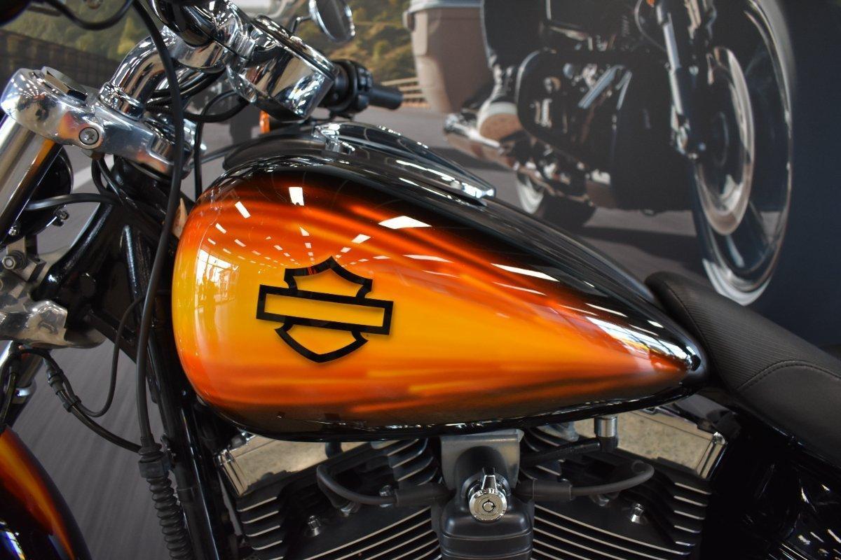 2015 HARLEY-DAVIDSON FXSB SOFTAIL BREAKOUT CRUISER