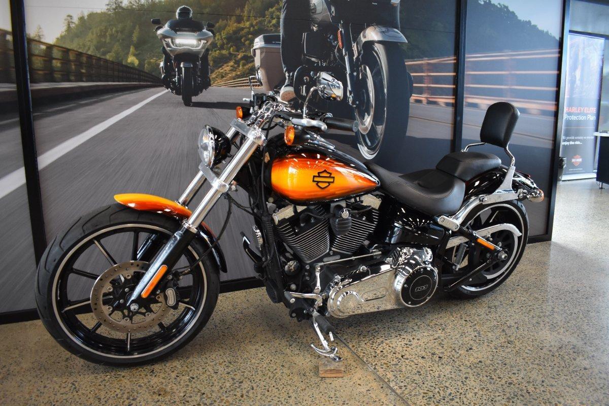 2015 HARLEY-DAVIDSON FXSB SOFTAIL BREAKOUT CRUISER