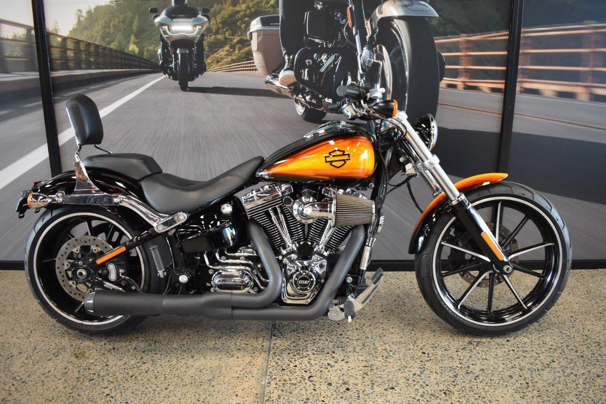 2015 HARLEY-DAVIDSON FXSB SOFTAIL BREAKOUT CRUISER