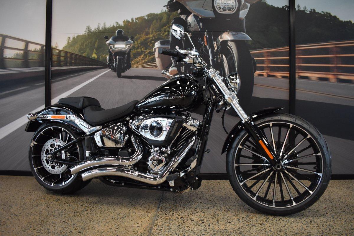 2025 HARLEY-DAVIDSON FXBR BREAKOUT (117) CRUISER