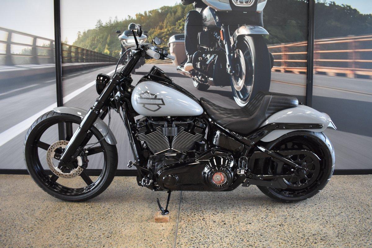 2026 HARLEY-DAVIDSON FXBR BREAKOUT (117) CRUISER