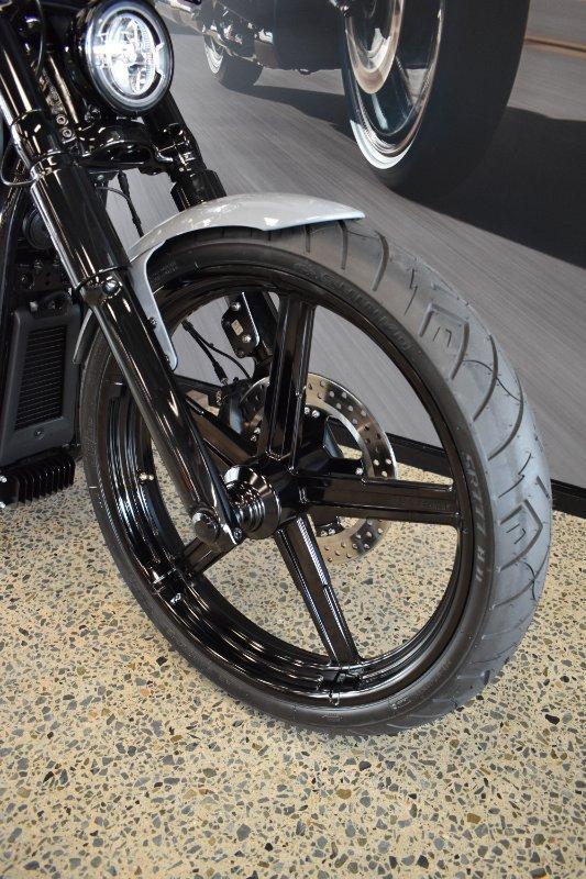 2026 HARLEY-DAVIDSON FXBR BREAKOUT (117) CRUISER