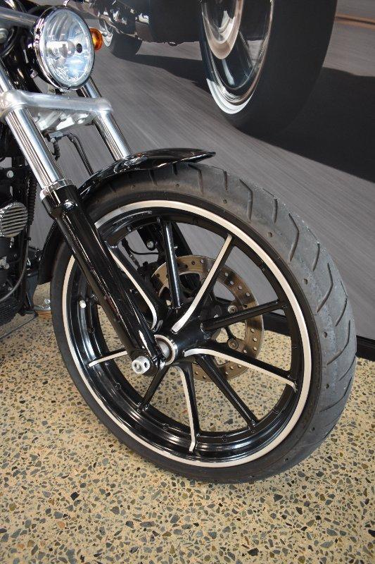 2016 HARLEY-DAVIDSON FXSB SOFTAIL BREAKOUT CRUISER
