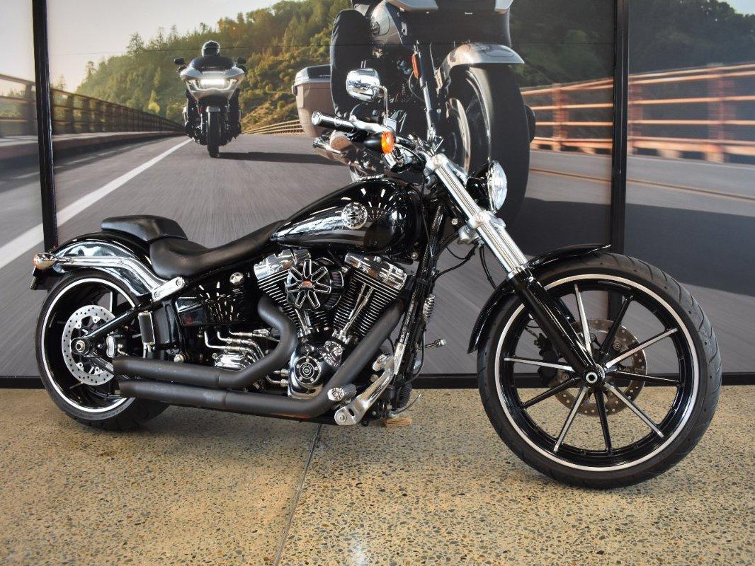 2016 HARLEY-DAVIDSON FXSB SOFTAIL BREAKOUT CRUISER