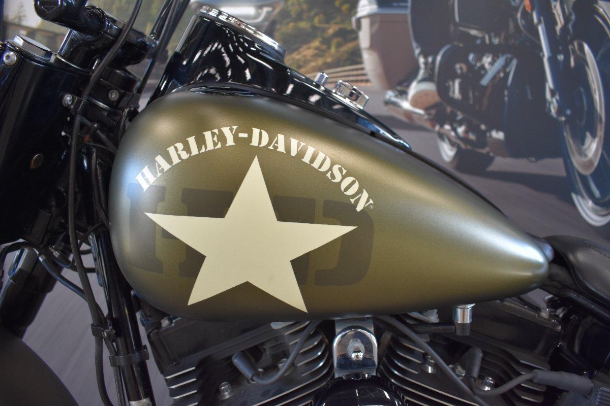2017 HARLEY-DAVIDSON FLSS SOFTAIL SLIM S CRUISER