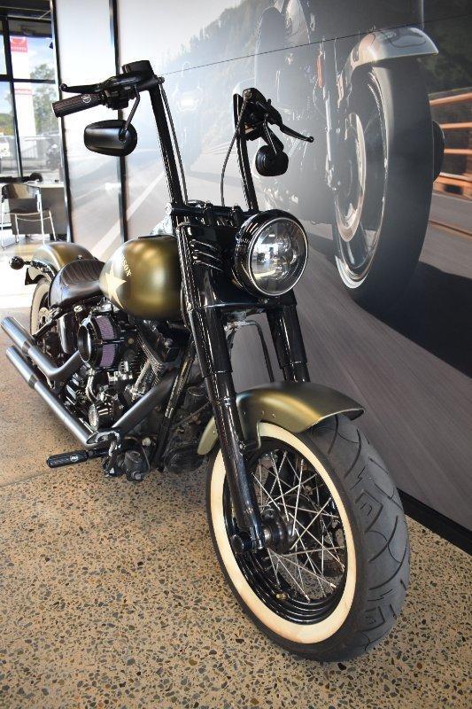 2017 HARLEY-DAVIDSON FLSS SOFTAIL SLIM S CRUISER