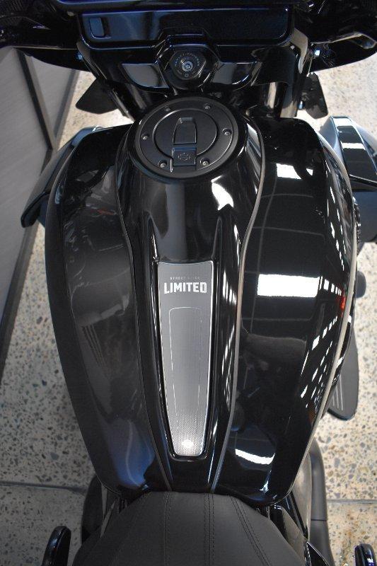 2026 HARLEY-DAVIDSON FLHXL STREET GLIDE LIMITED 117 CRUISER