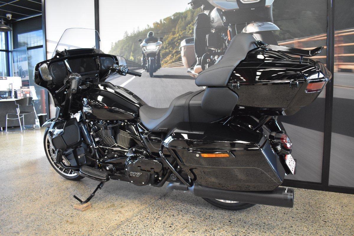 2026 HARLEY-DAVIDSON FLHXL STREET GLIDE LIMITED 117 CRUISER