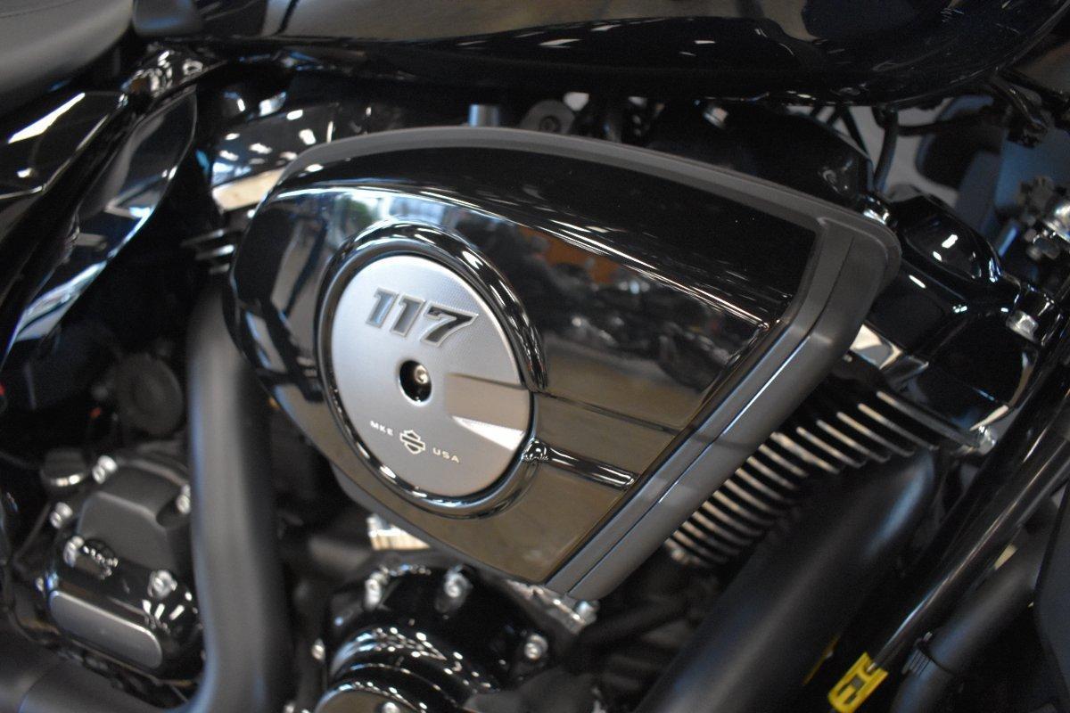 2026 HARLEY-DAVIDSON FLHXL STREET GLIDE LIMITED 117 CRUISER