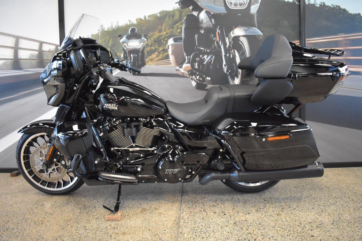 2026 HARLEY-DAVIDSON FLHXL STREET GLIDE LIMITED 117 CRUISER
