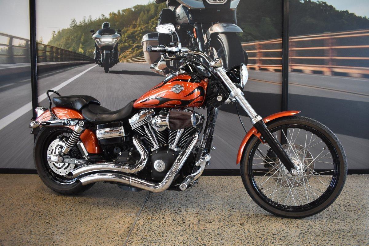 2011 HARLEY-DAVIDSON FXDWG WIDE GLIDE CRUISER