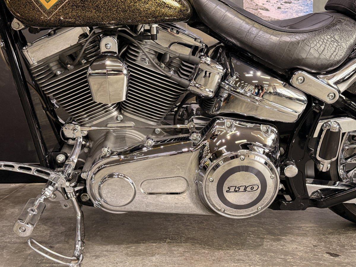 2013 HARLEY-DAVIDSON CVO BREAKOUT CRUISER