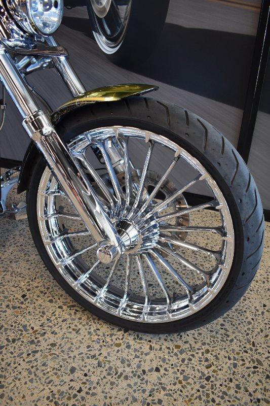 2013 HARLEY-DAVIDSON CVO BREAKOUT CRUISER
