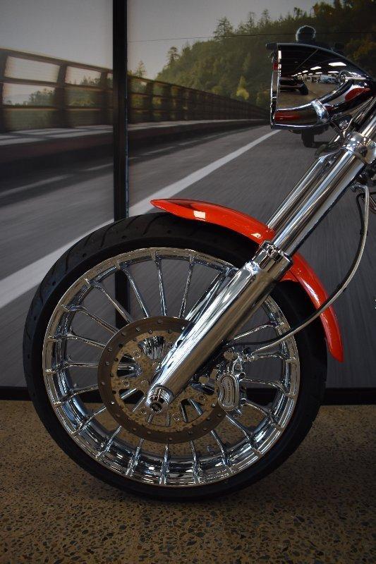 2017 HARLEY-DAVIDSON FXSB SOFTAIL BREAKOUT CRUISER