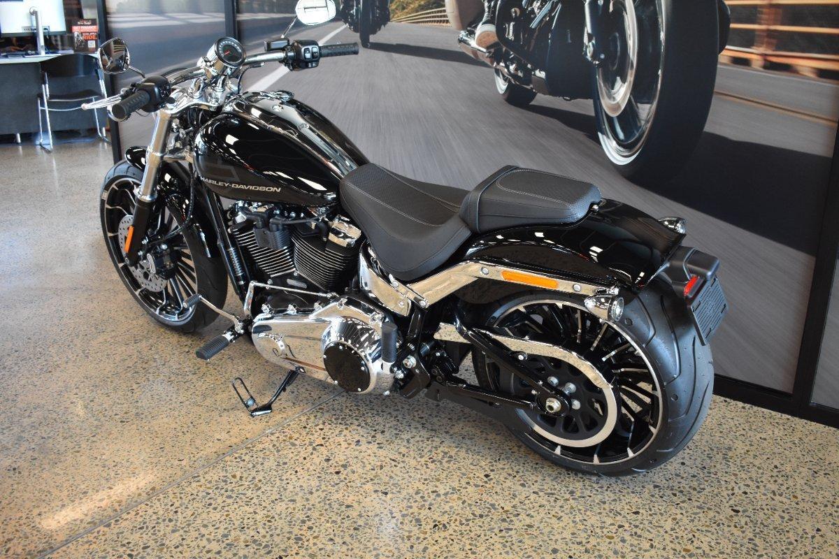 2025 HARLEY-DAVIDSON FXBR BREAKOUT (117) CRUISER