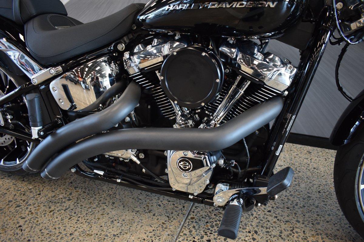2025 HARLEY-DAVIDSON FXBR BREAKOUT (117) CRUISER