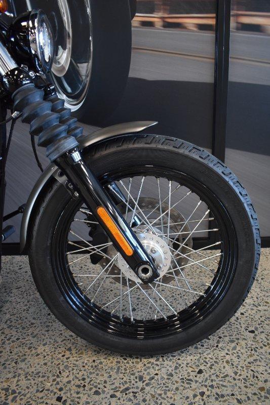 2018 HARLEY-DAVIDSON FXBB STREET BOB (107) CRUISER