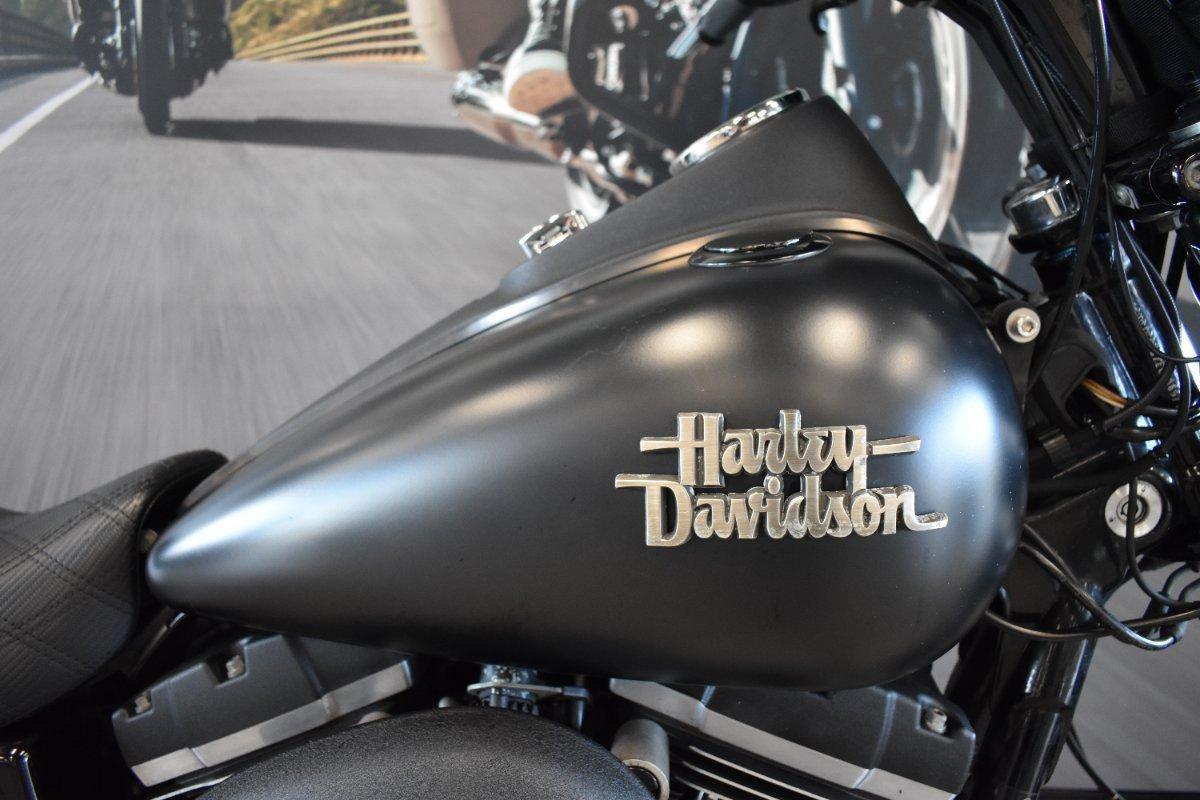 2014 HARLEY-DAVIDSON FXDB STREET BOB CRUISER