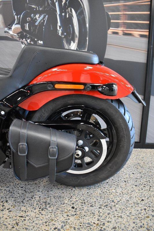 2023 HARLEY-DAVIDSON FXBBS STREET BOB (114) CRUISER