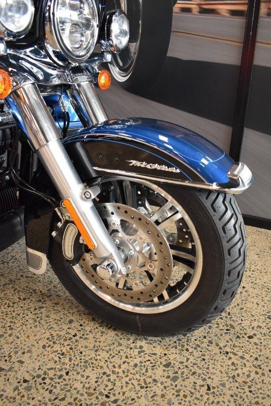 2018 HARLEY-DAVIDSON FLHTCUTG_ANV TRI GLIDE ULT ANN TRIKE