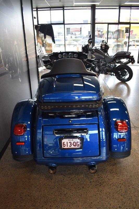 2018 HARLEY-DAVIDSON FLHTCUTG_ANV TRI GLIDE ULT ANN TRIKE