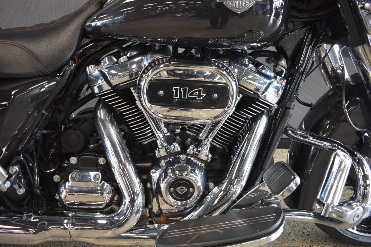 2021 HARLEY-DAVIDSON FLHXS STREET GLIDE SPECIAL CRUISER