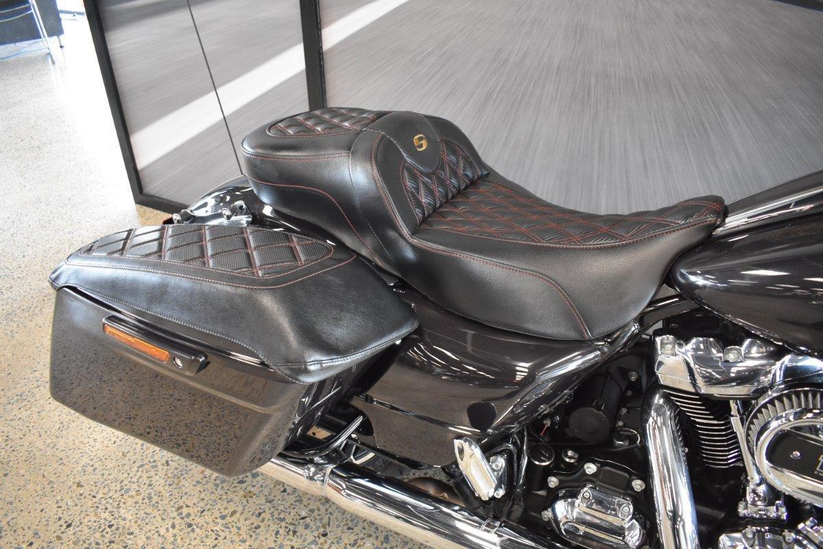 2021 HARLEY-DAVIDSON FLHXS STREET GLIDE SPECIAL CRUISER