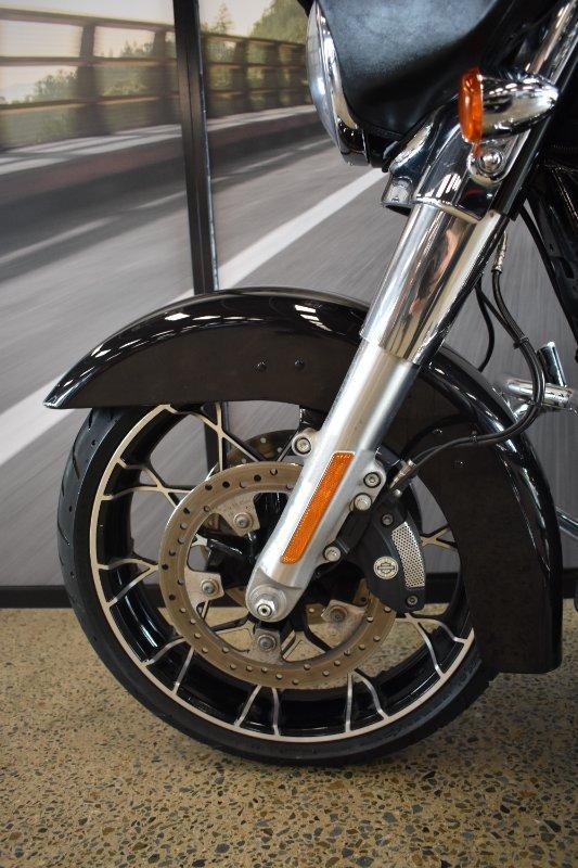 2021 HARLEY-DAVIDSON FLHXS STREET GLIDE SPECIAL CRUISER