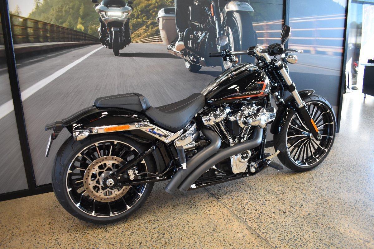 2024 HARLEY-DAVIDSON FXBR BREAKOUT (117) CRUISER