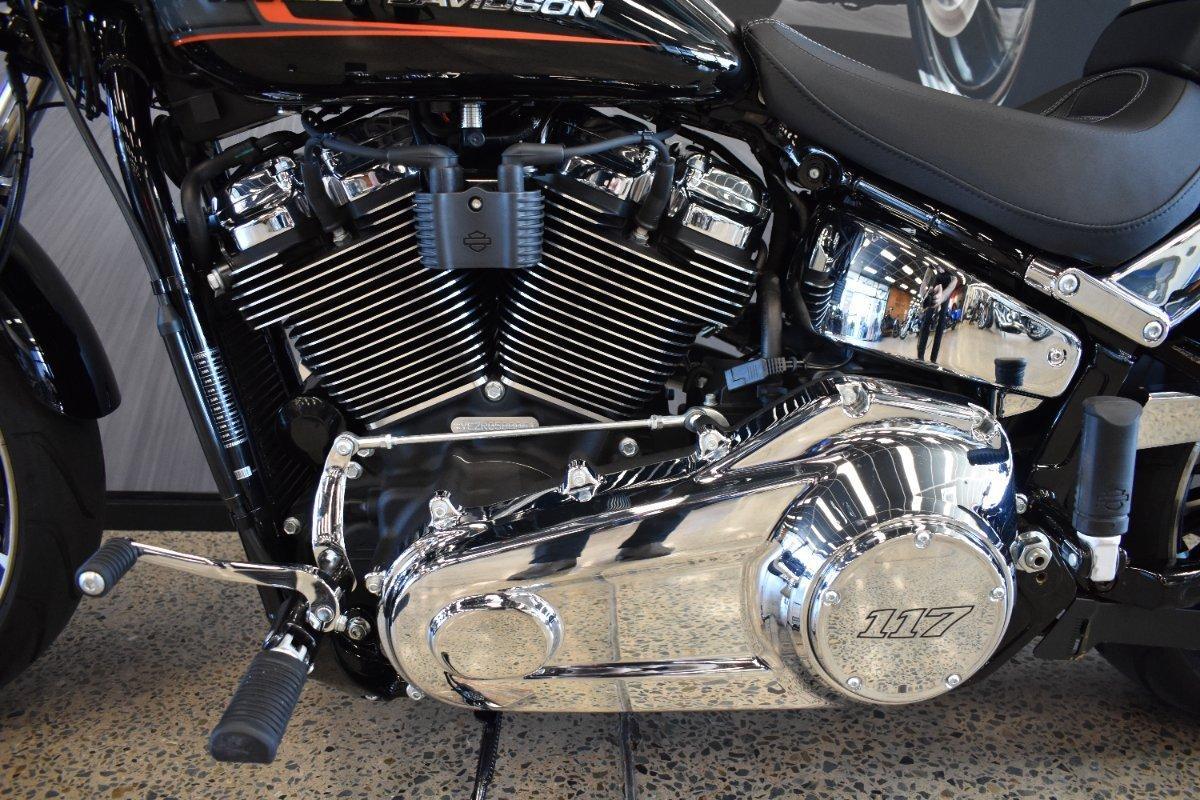 2024 HARLEY-DAVIDSON FXBR BREAKOUT (117) CRUISER