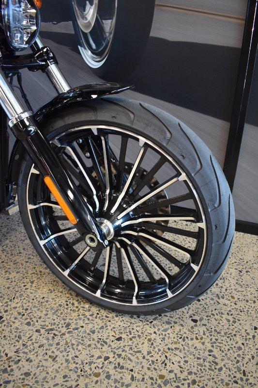 2024 HARLEY-DAVIDSON FXBR BREAKOUT (117) CRUISER