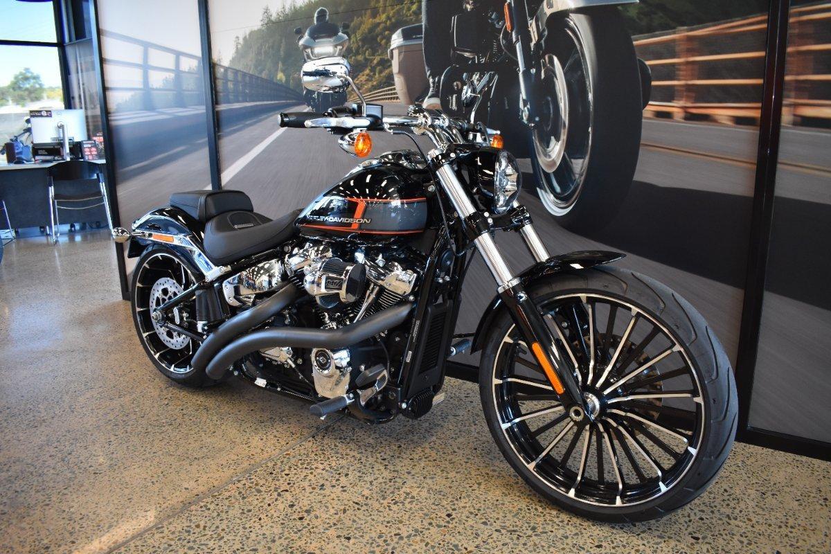 2024 HARLEY-DAVIDSON FXBR BREAKOUT (117) CRUISER