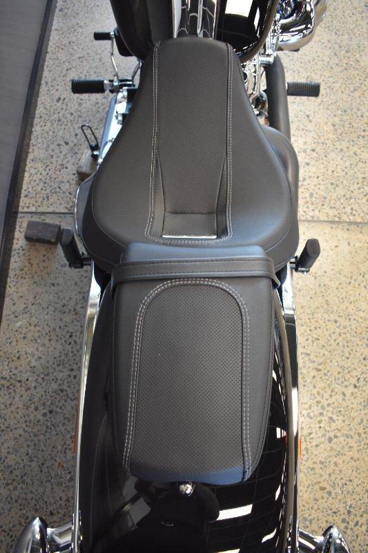 2024 HARLEY-DAVIDSON FXBR BREAKOUT (117) CRUISER
