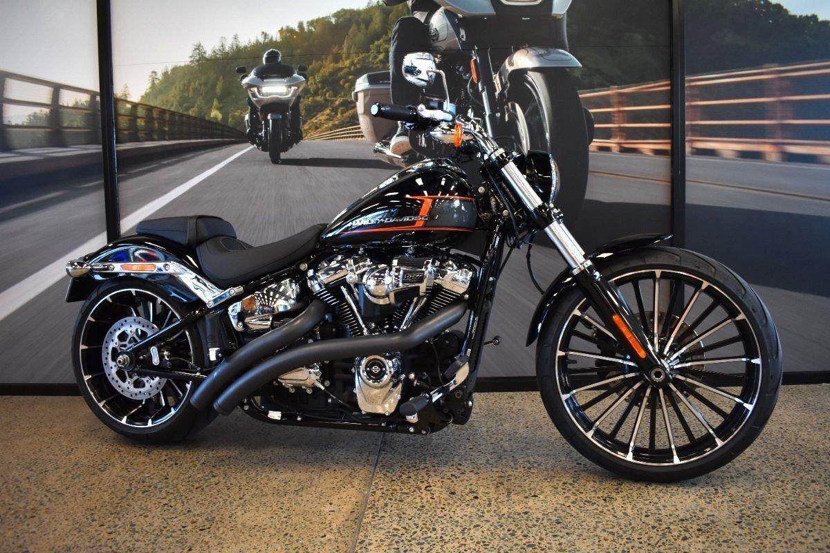 2024 HARLEY-DAVIDSON FXBR BREAKOUT (117) CRUISER