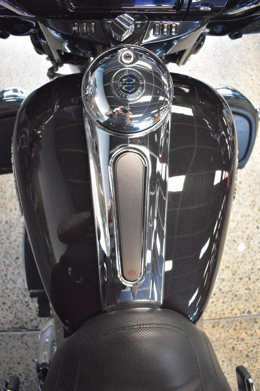 2020 HARLEY-DAVIDSON FLHTCUTGSE CVO TRI GLIDE (117) CRUISER