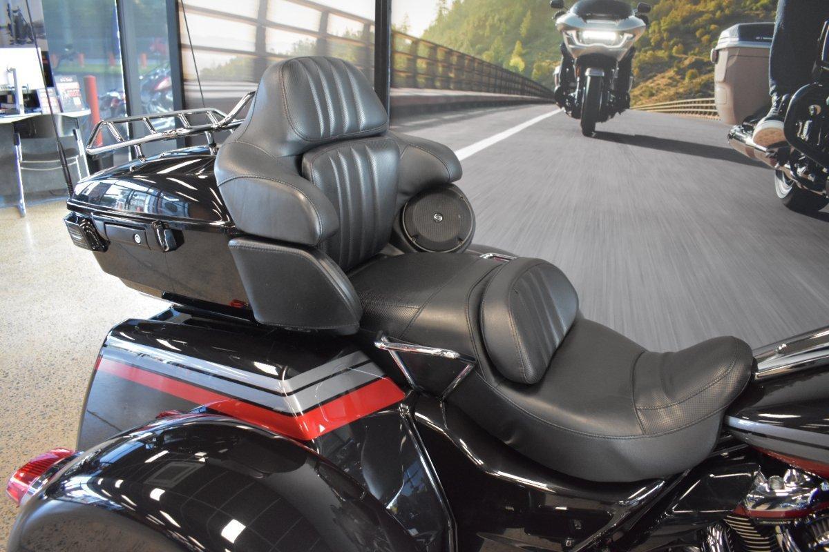 2020 HARLEY-DAVIDSON FLHTCUTGSE CVO TRI GLIDE (117) CRUISER