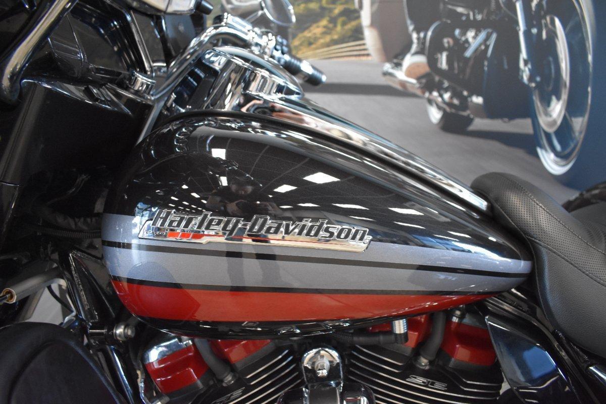 2020 HARLEY-DAVIDSON FLHTCUTGSE CVO TRI GLIDE (117) CRUISER